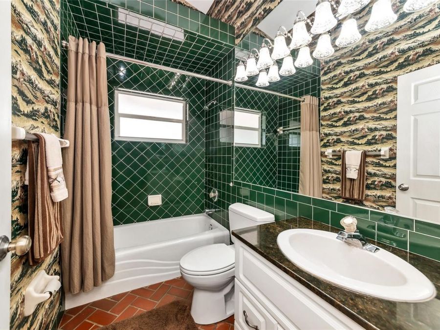 Property Image 25
