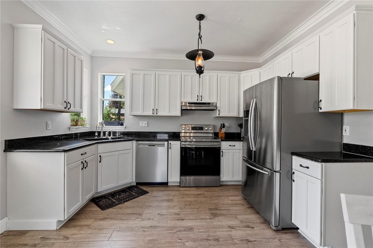 761 N Belfast Place , Chuluota, FL 32766 Photo