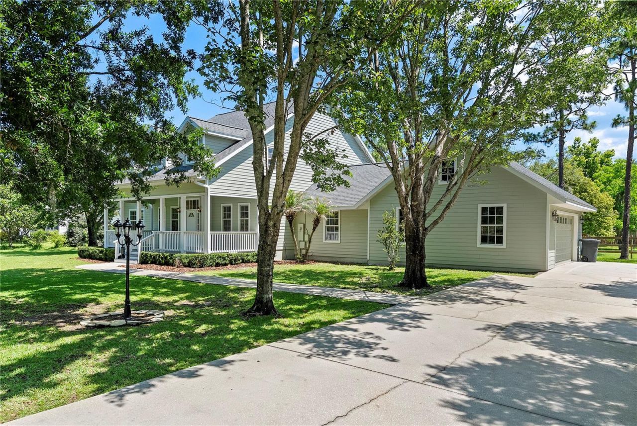 761 N Belfast Place , Chuluota, FL 32766 Photo