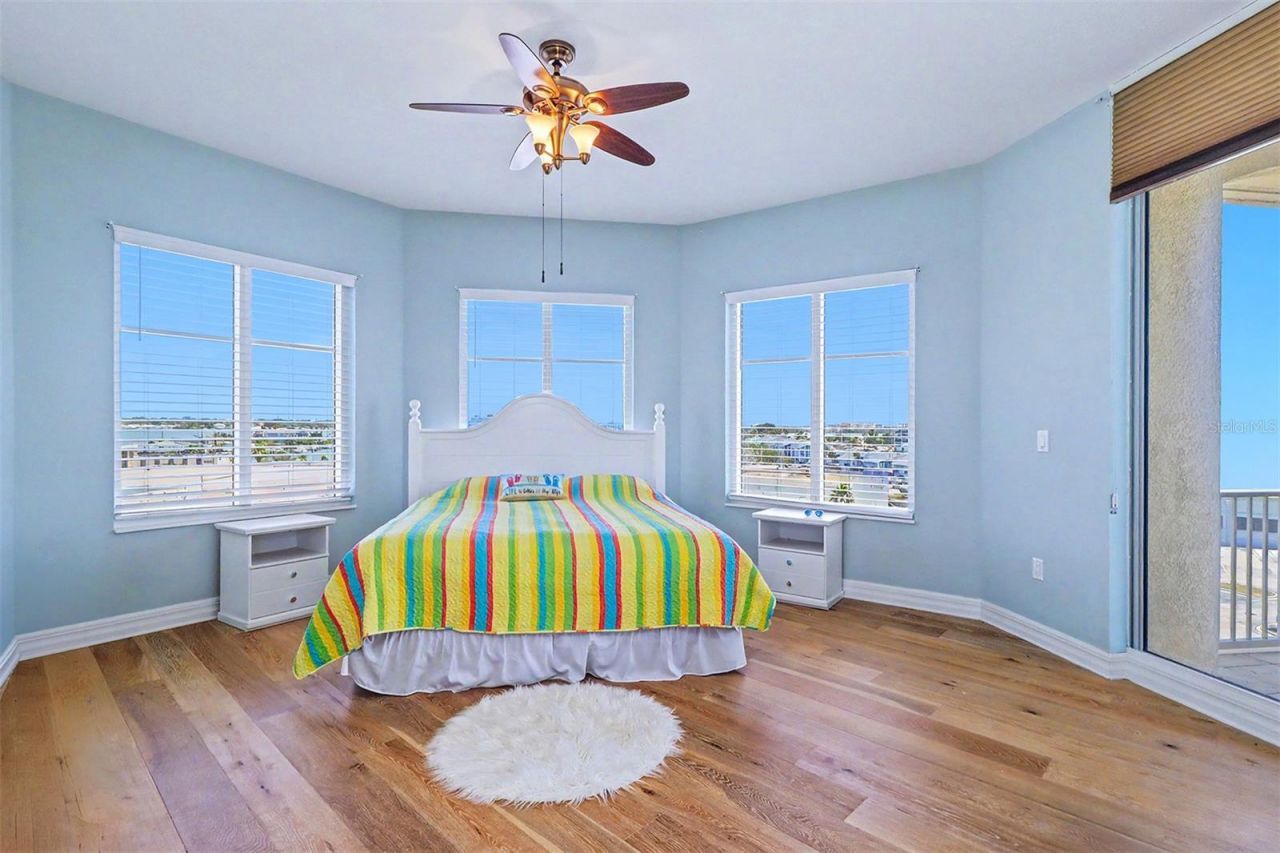 15208 Gulf Boulevard, Unit 601, Madeira Beach, FL 33708 Photo