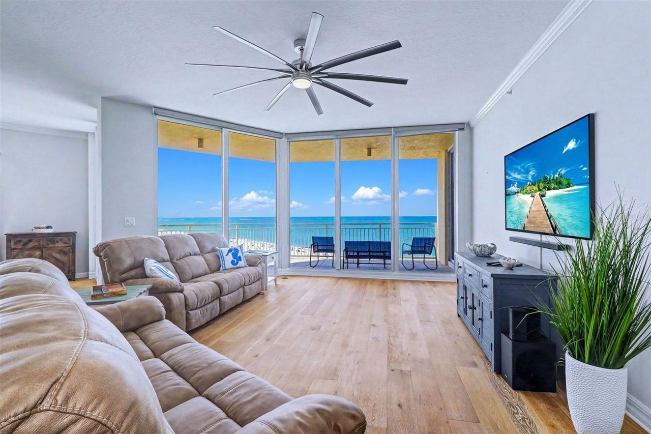 15208 Gulf Boulevard, Unit 601, Madeira Beach, FL 33708 Photo