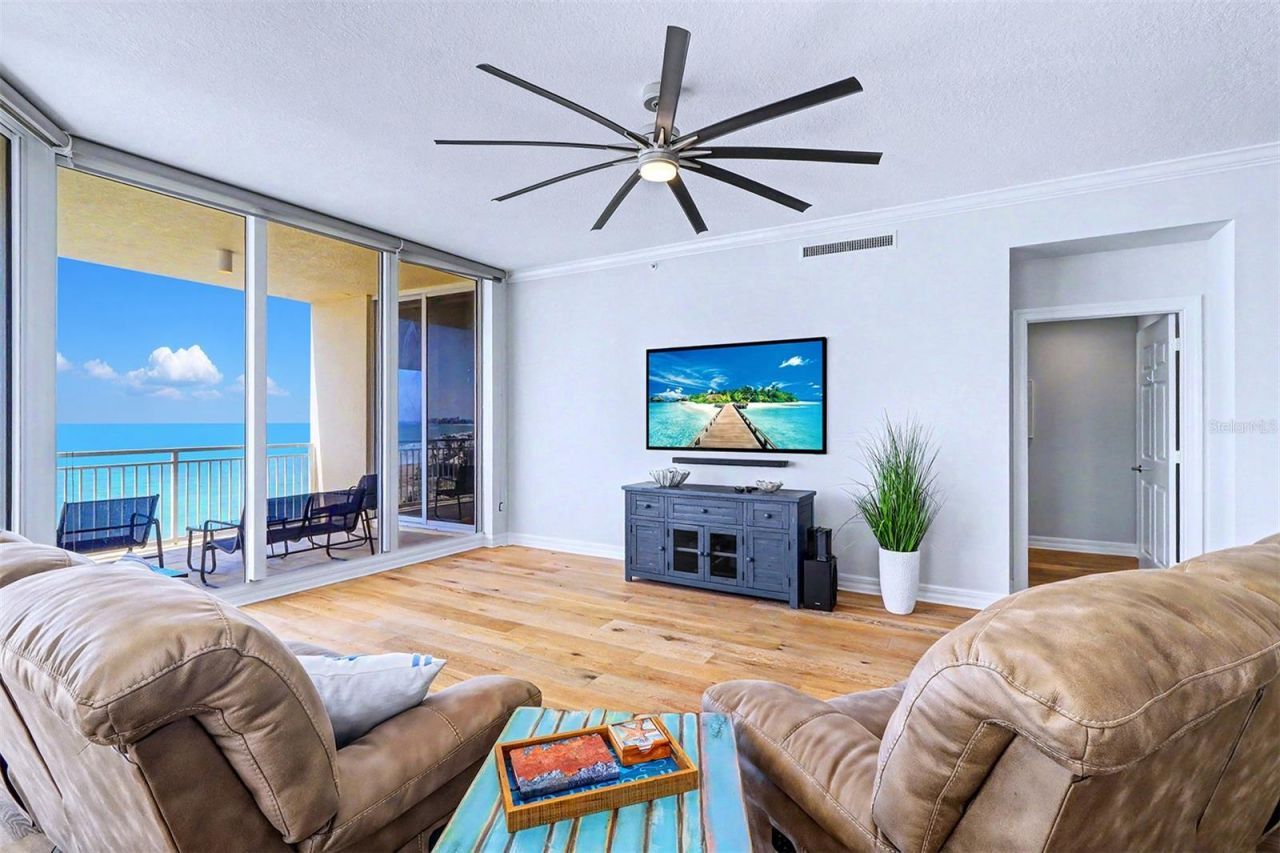 15208 Gulf Boulevard, Unit 601, Madeira Beach, FL 33708 Photo
