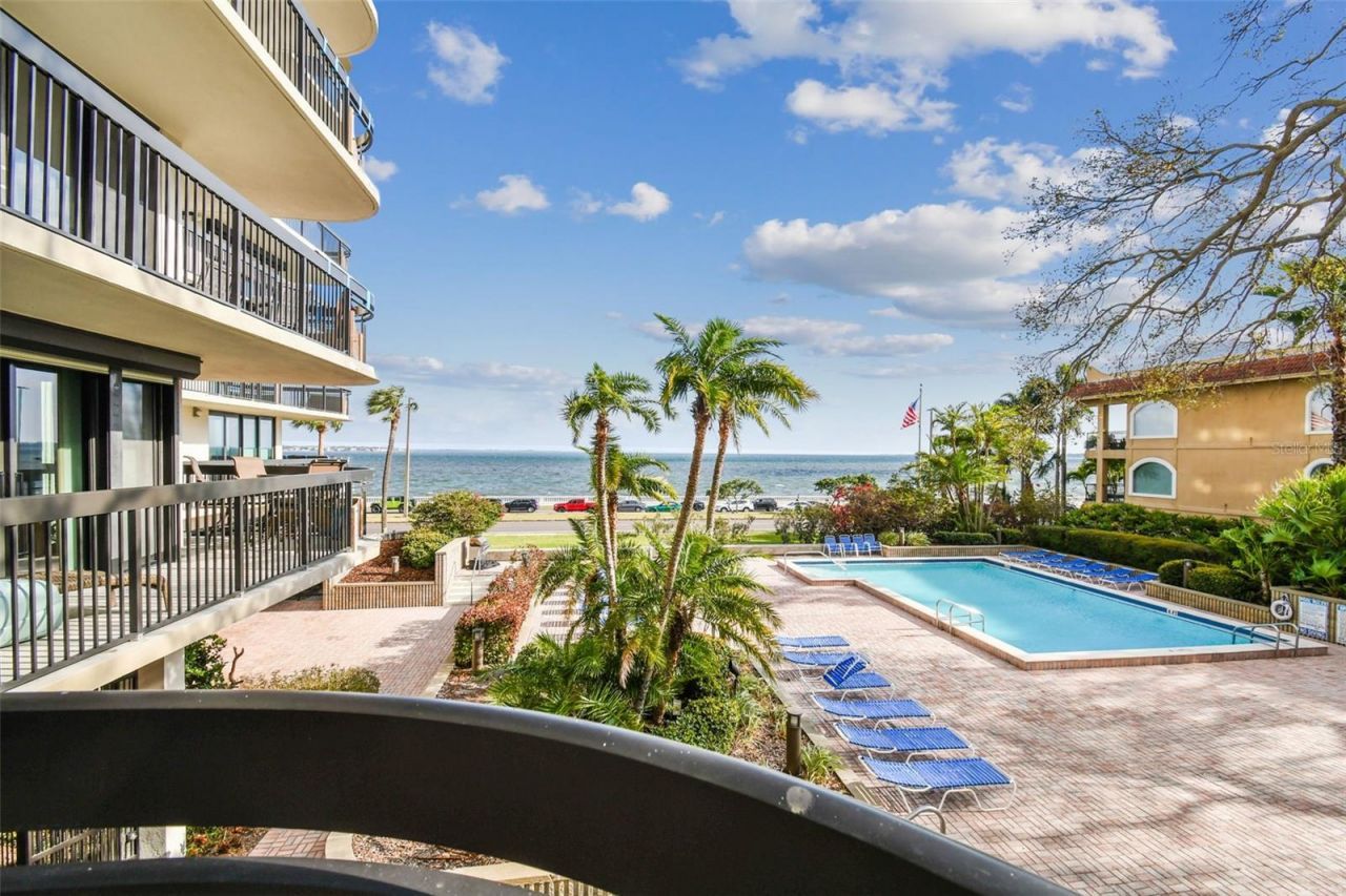 2413 Bayshore Boulevard, Unit 202, Tampa, FL 33629 Photo
