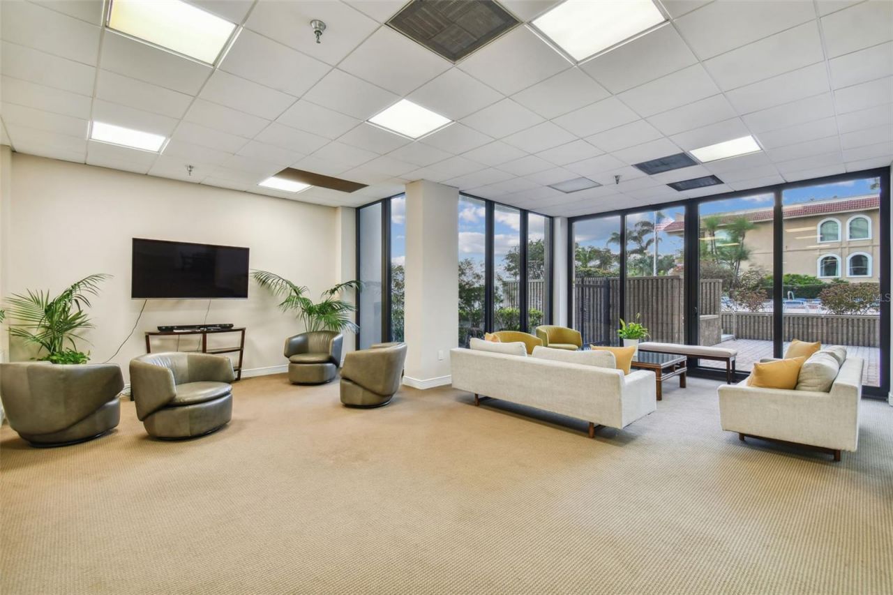 2413 Bayshore Boulevard, Unit 202, Tampa, FL 33629 Photo