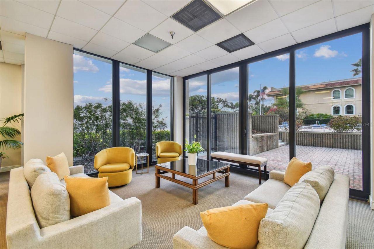 2413 Bayshore Boulevard, Unit 202, Tampa, FL 33629 Photo