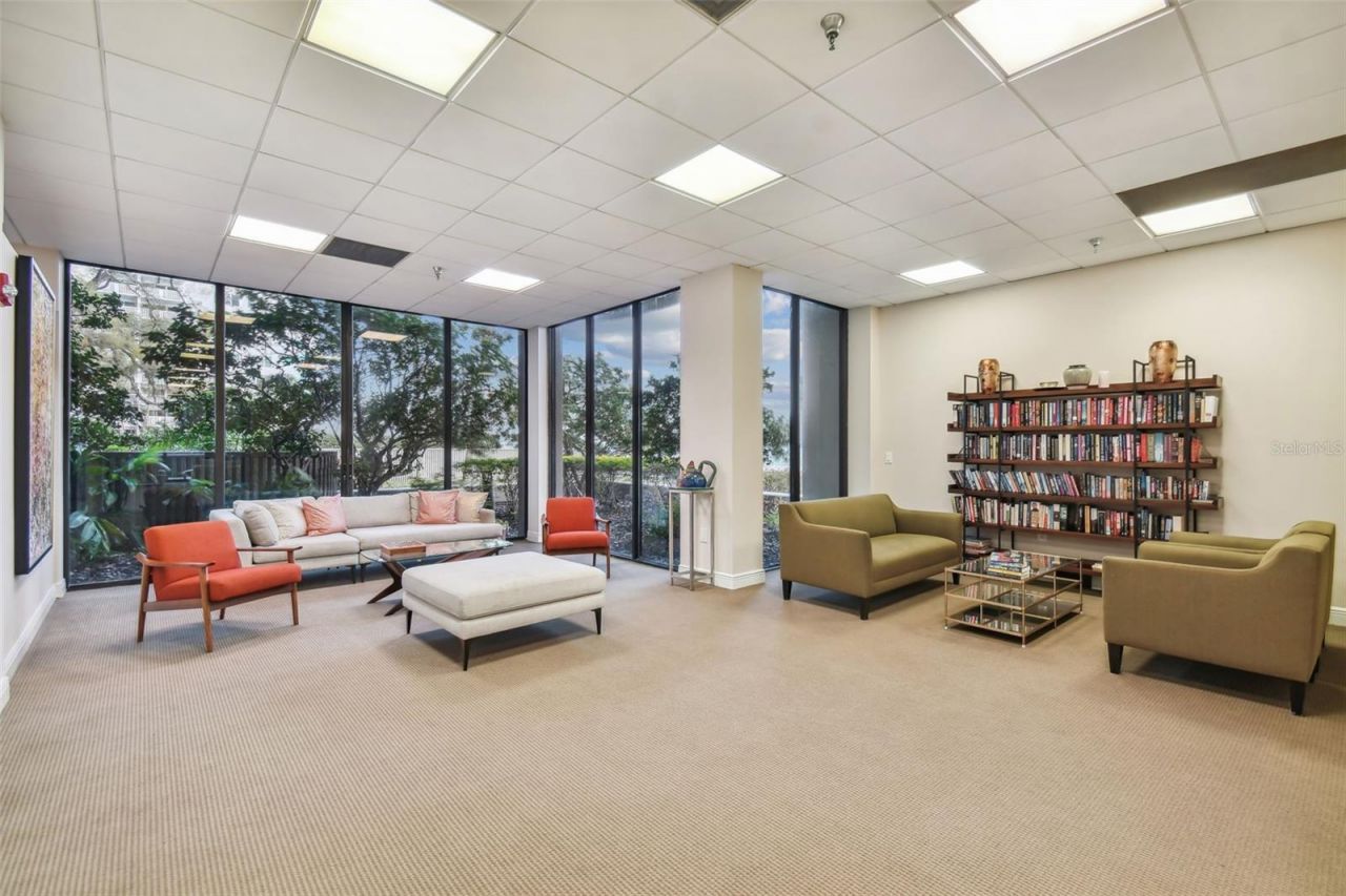 2413 Bayshore Boulevard, Unit 202, Tampa, FL 33629 Photo