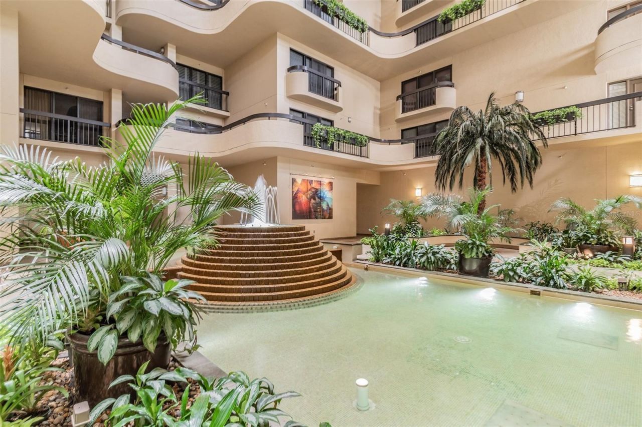 2413 Bayshore Boulevard, Unit 202, Tampa, FL 33629 Photo