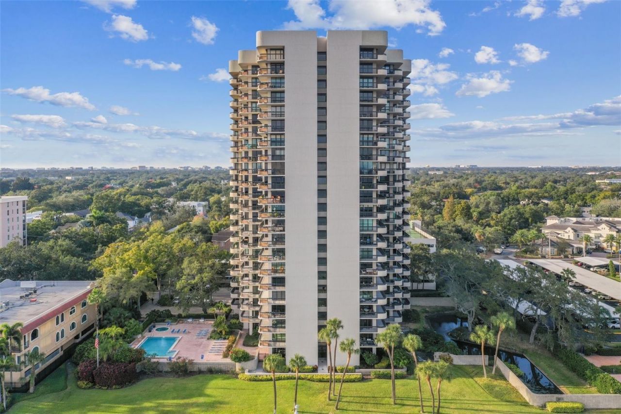 2413 Bayshore Boulevard, Unit 202, Tampa, FL 33629 Photo