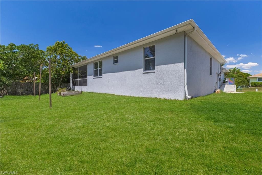7930 Sandel Wood Cir W, Fort Myers, FL 33908 Photo