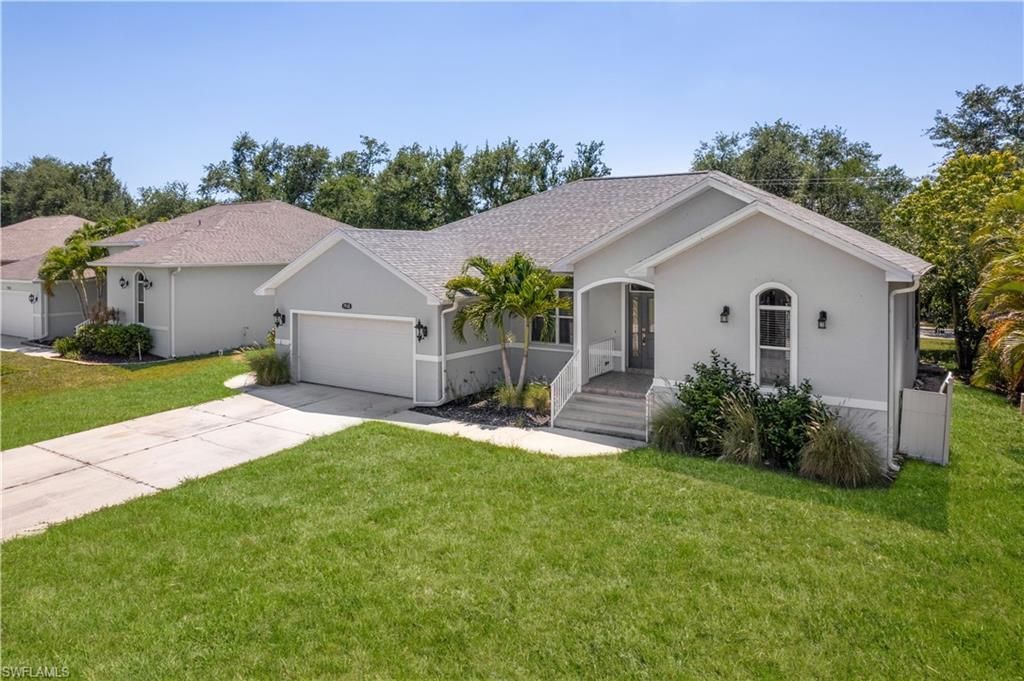 7930 Sandel Wood Cir W, Fort Myers, FL 33908 Photo