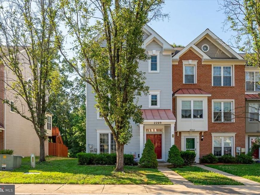 2209 Commissary Circle, Unit 284, Odenton, MD 21113 Main Photo
