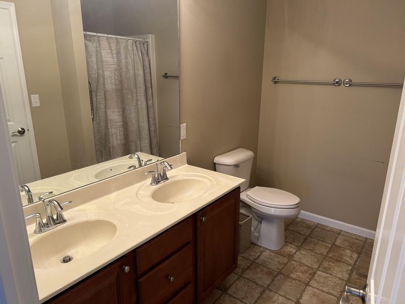 909 Stoneybrook Drive, Saint Marys, OH 45885 Photo 12