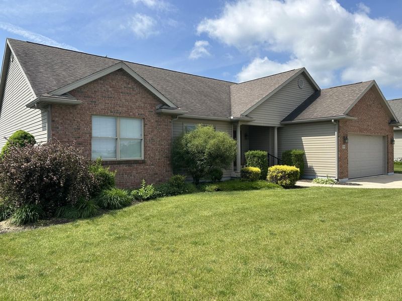 909 Stoneybrook Drive, Saint Marys, OH 45885 Photo 3