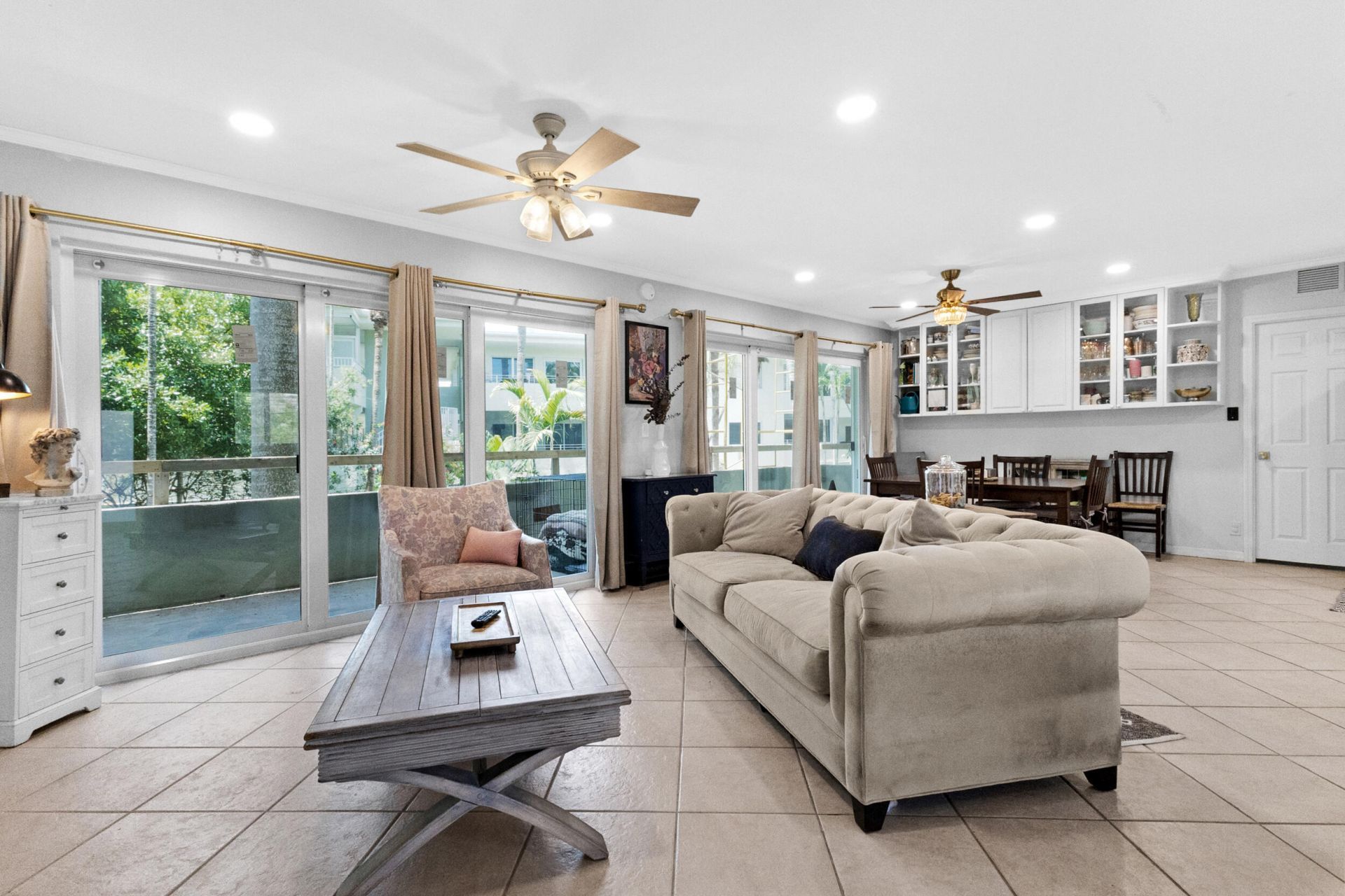 1000 SE 4th Street, Unit 209-210, Fort Lauderdale, FL 33301 Photo