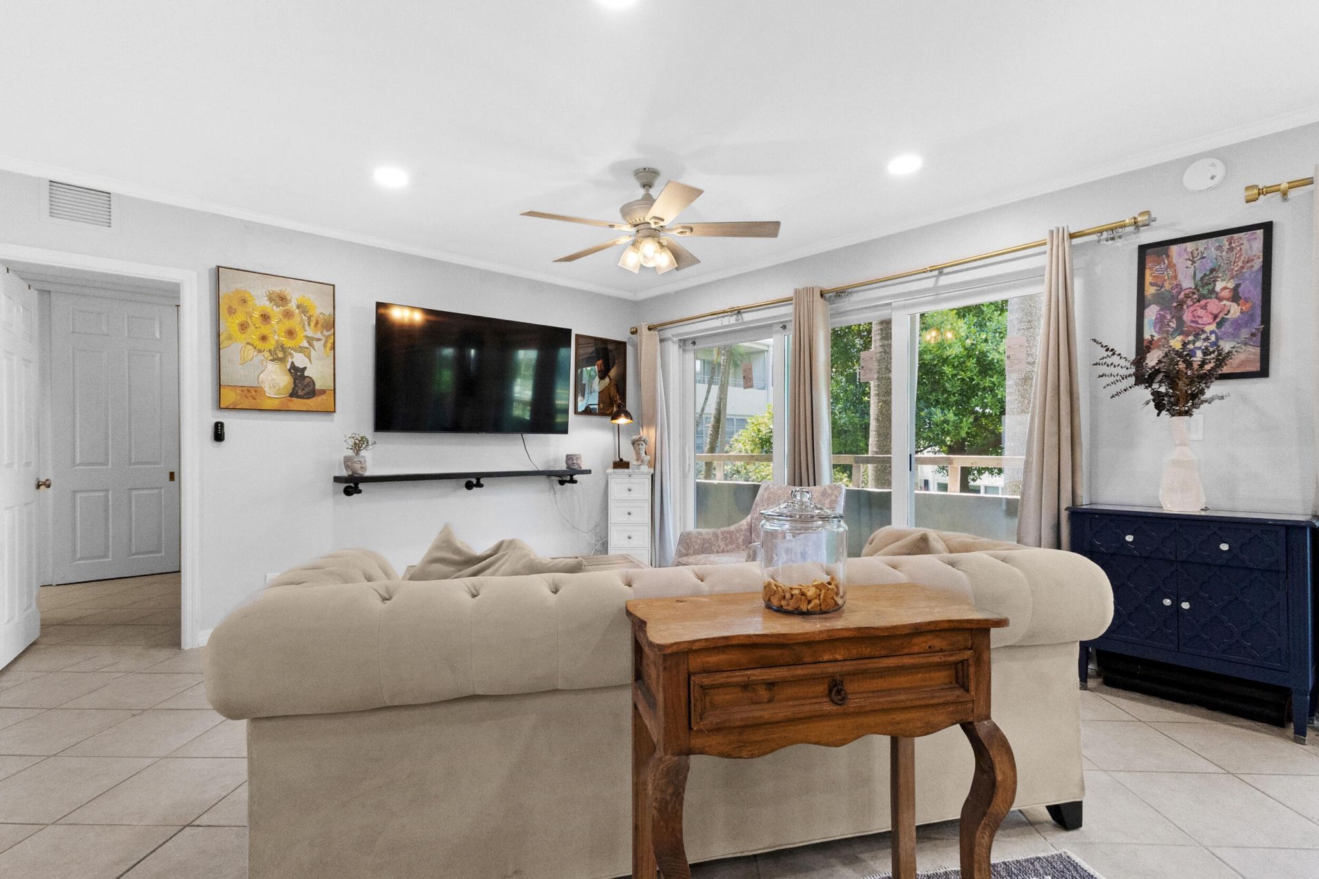 1000 SE 4th Street, Unit 209-210, Fort Lauderdale, FL 33301 Photo