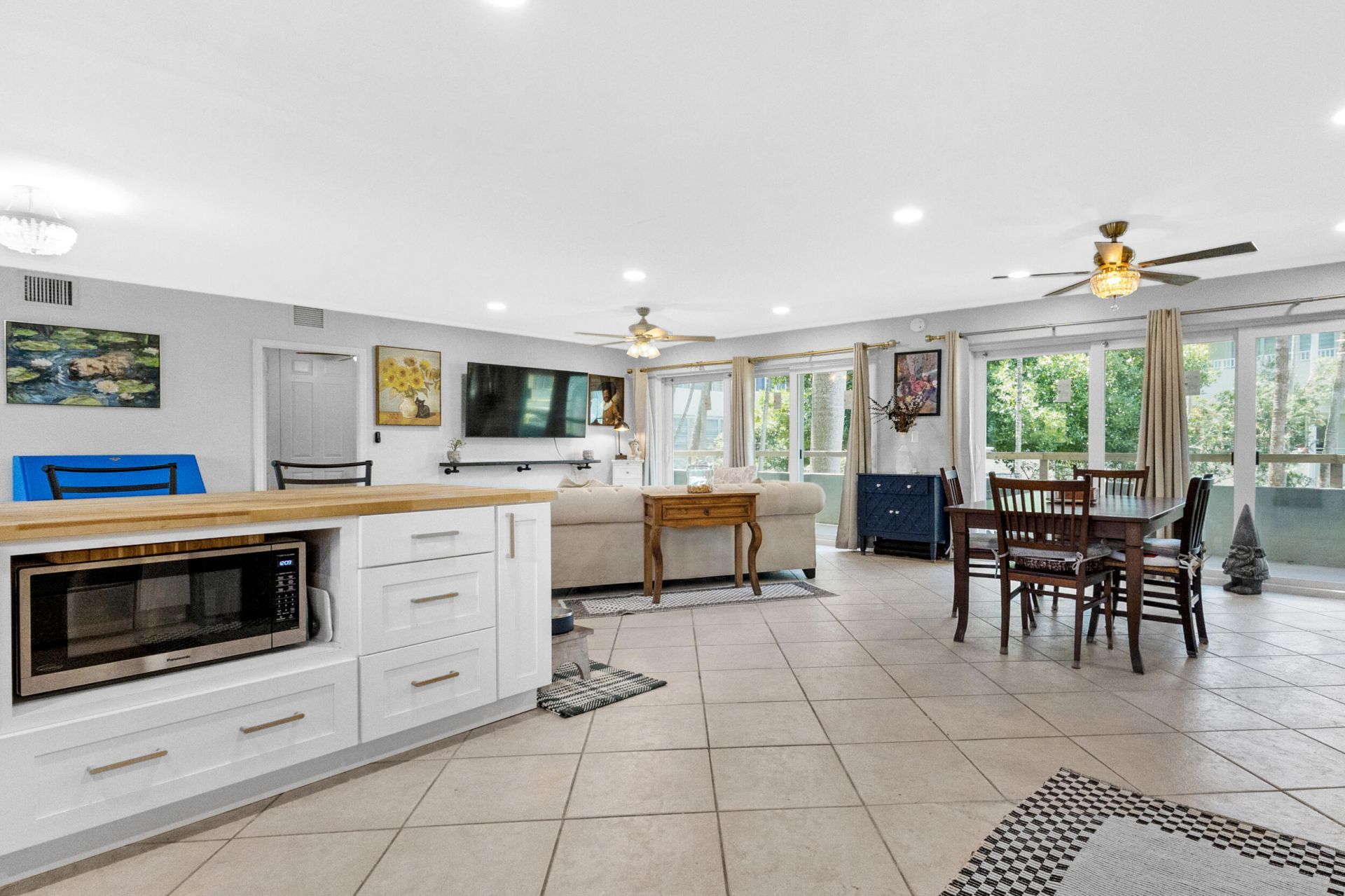 1000 SE 4th Street, Unit 209-210, Fort Lauderdale, FL 33301 Photo