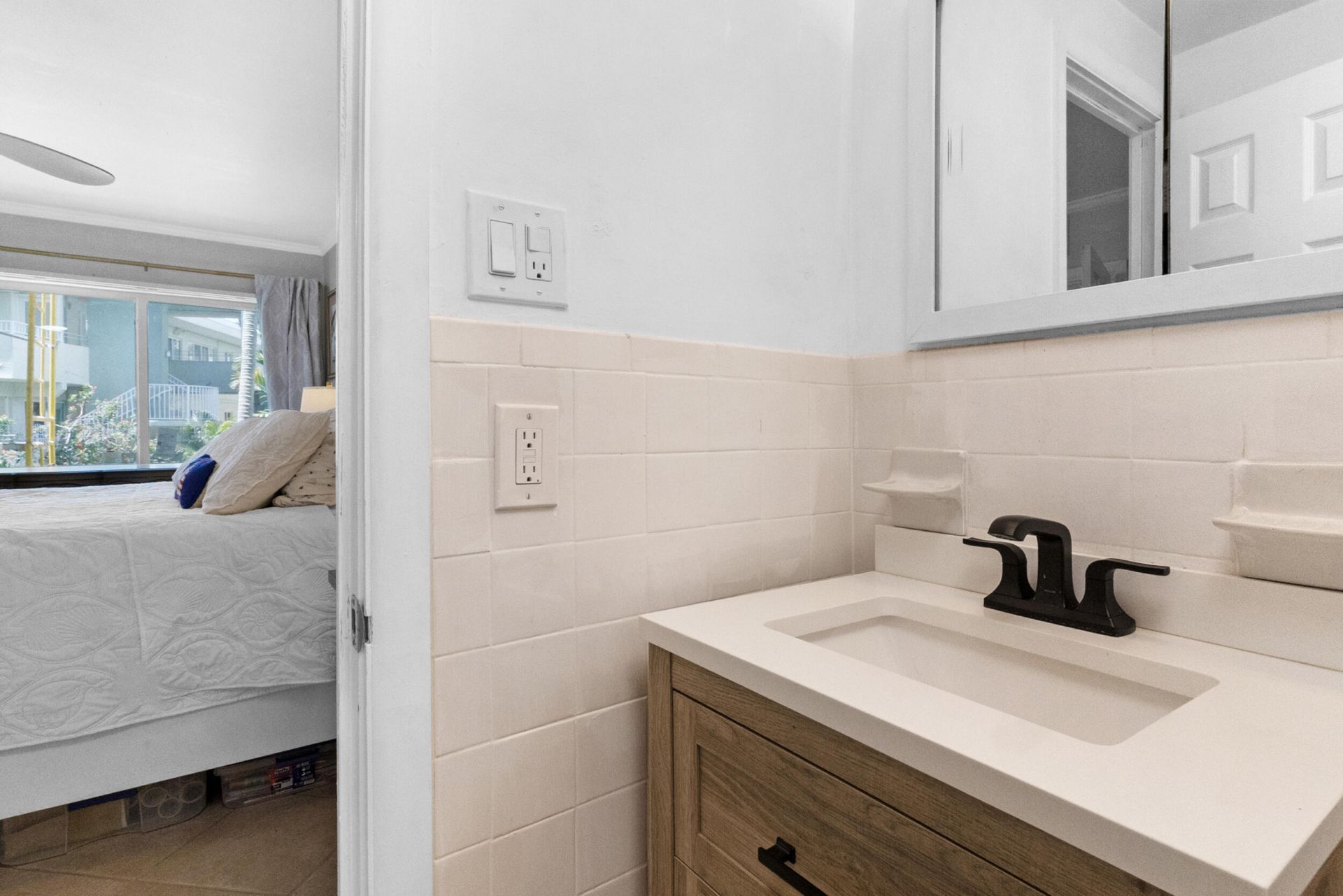 1000 SE 4th Street, Unit 209-210, Fort Lauderdale, FL 33301 Photo