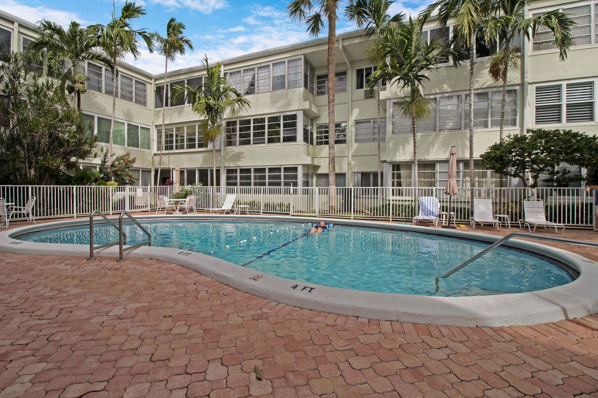 1000 SE 4th Street, Unit 209-210, Fort Lauderdale, FL 33301 Photo