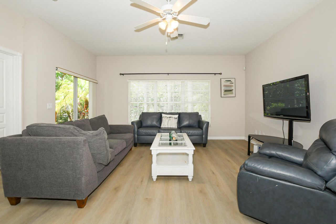 649 NE Bent Paddle Lane, Port Saint Lucie, FL 34983 Photo