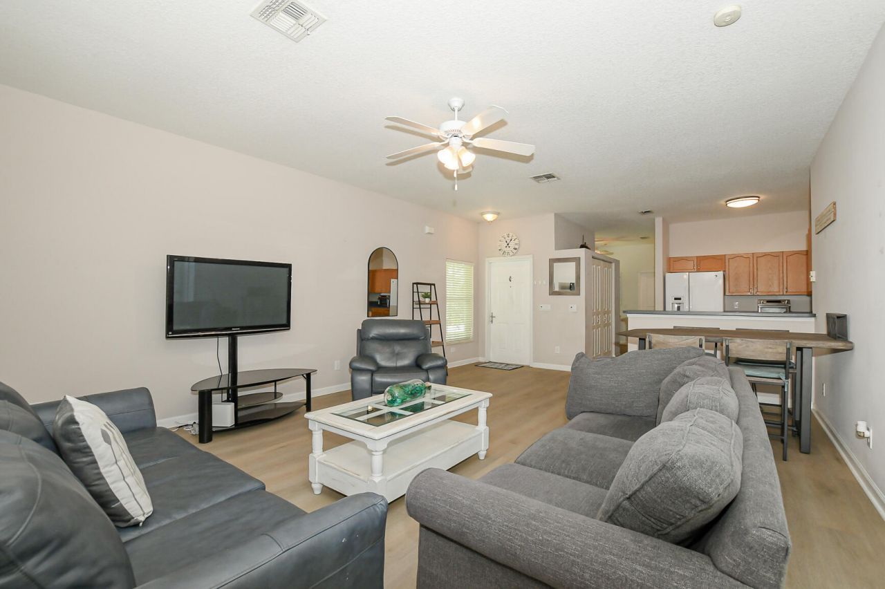 649 NE Bent Paddle Lane, Port Saint Lucie, FL 34983 Photo