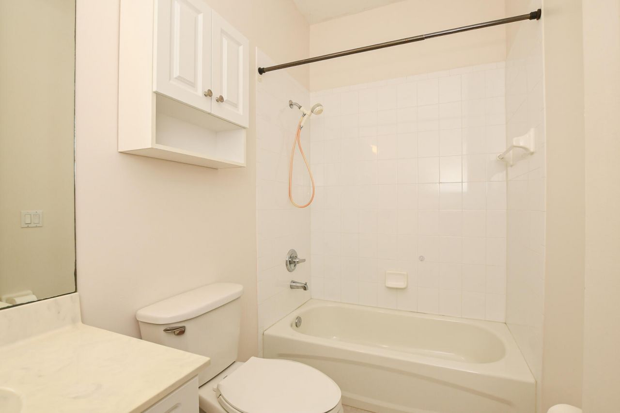 649 NE Bent Paddle Lane, Port Saint Lucie, FL 34983 Photo