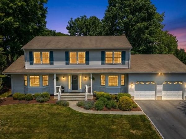 36 Bradley Ln, Bridgewater, NJ 08807