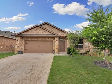 16128 Bronte Lane, Fort Worth, TX 76247