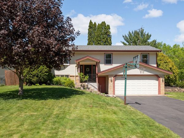 14895 Easter Avenue , Apple Valley, MN 55124