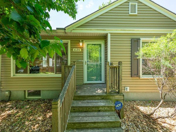 4124 19th Avenue S, Minneapolis, MN 55407