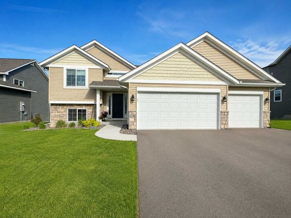 1740 Spruce Street, Farmington, MN 55024