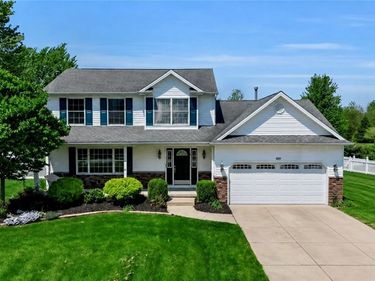 9380 Martin Road , Clarence, NY 14032
