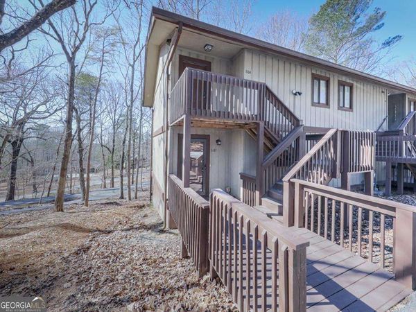 1101 Fairway Oaks Rd, Waleska, GA 30183