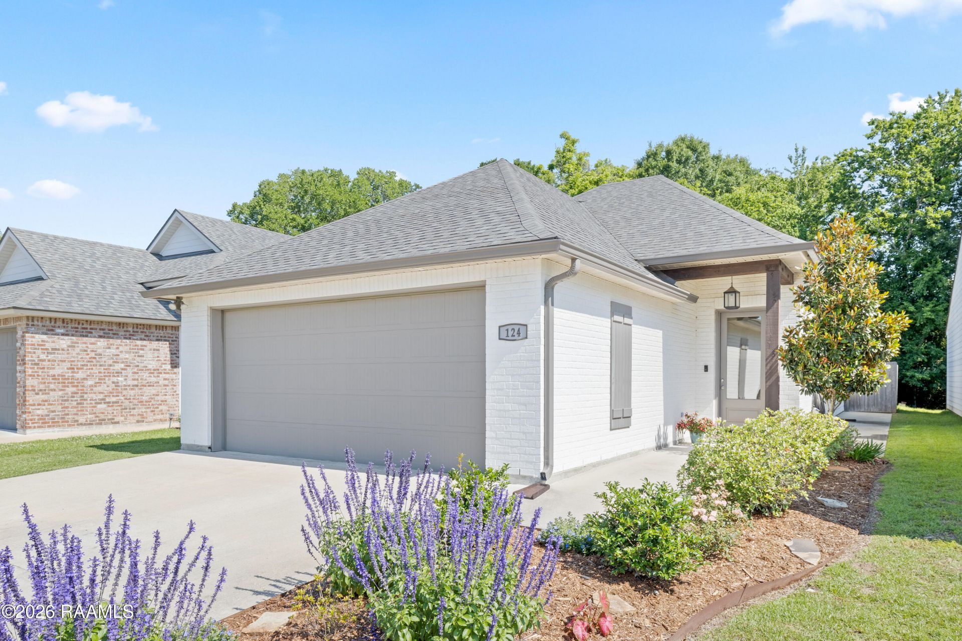 124 Twin Meadow Lane , Lafayette, LA 70508 Main Photo