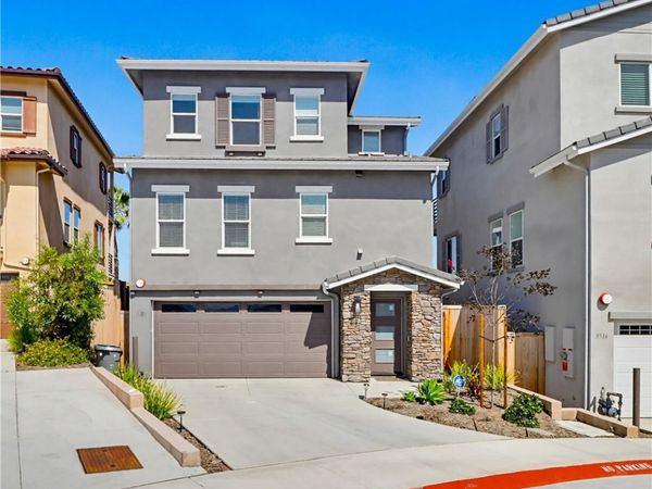 8508 Vista Azul, Lemon Grove, CA 91945