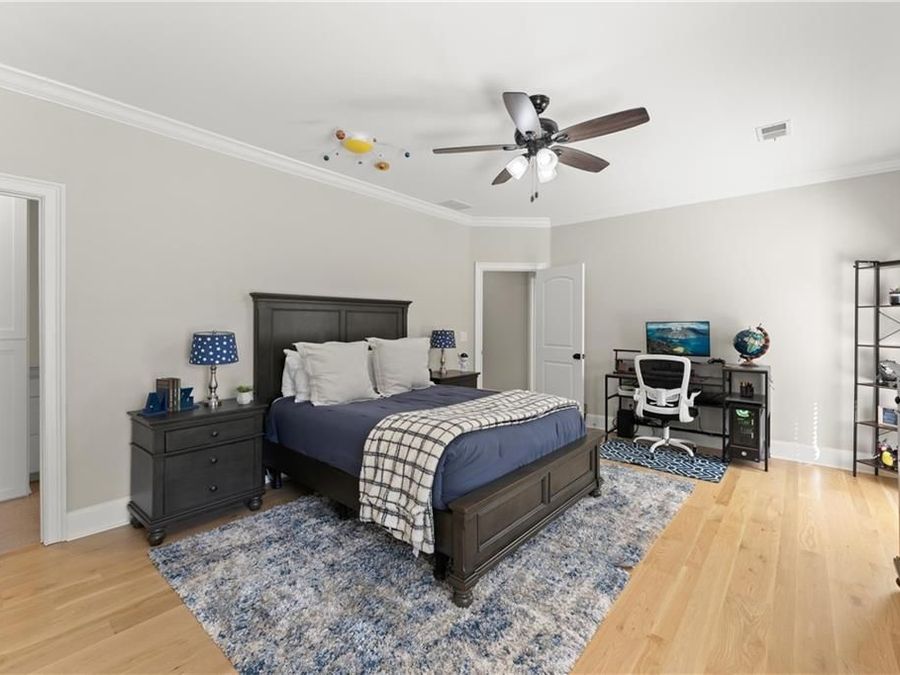 Property Image 36
