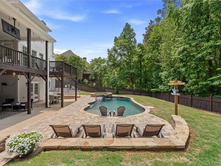 Property Image 33