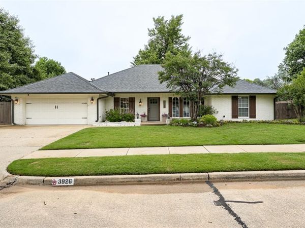 3926 Warwick Drive, Norman, OK 73072
