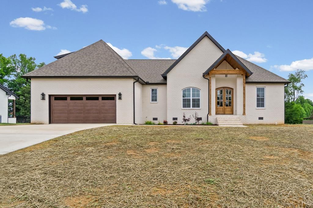 7161 Honeysuckle Trail, Baxter, TN 38544 Main Photo
