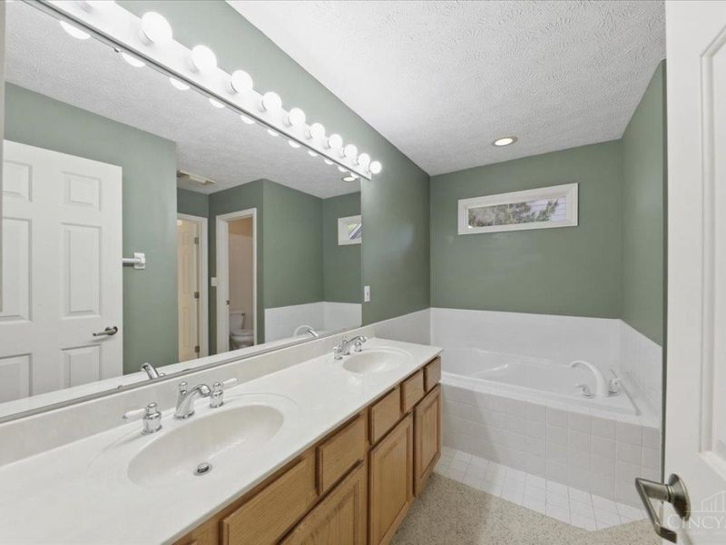18 Hathaway Commons Drive, Lebanon, OH 45036 Photo 36