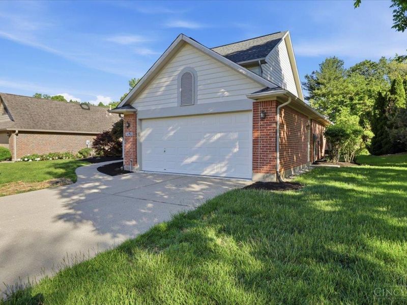 18 Hathaway Commons Drive, Lebanon, OH 45036 Photo 4
