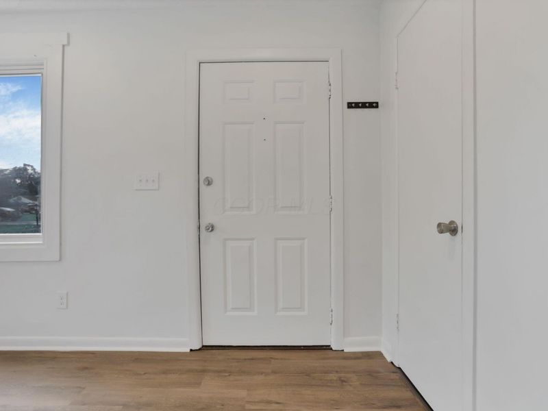 1910 Rosemont Avenue , Columbus, OH 43223 Photo 11