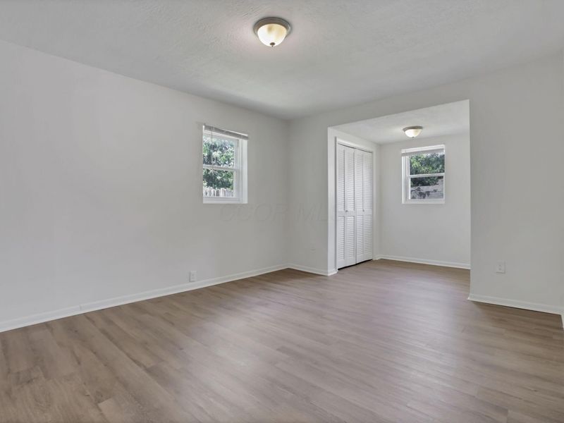 1910 Rosemont Avenue , Columbus, OH 43223 Photo 30