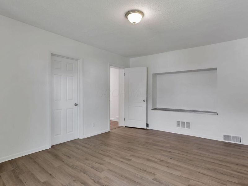 1910 Rosemont Avenue , Columbus, OH 43223 Photo 31