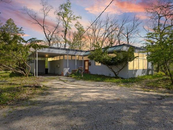 3575 E Huron River Drive, Ann Arbor, MI 48104