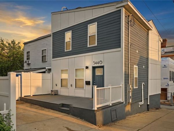 5440 Dresden Way, Pittsburgh, PA 15201