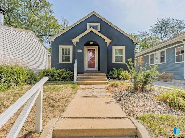 1812 S Norton Ave, Sioux Falls, SD 57105