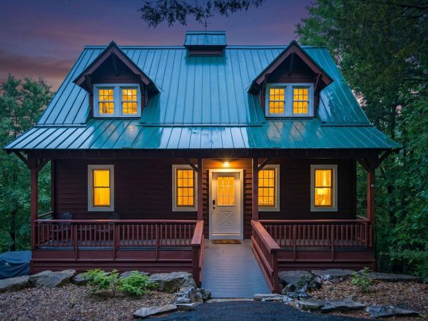 236 Crooked Lane, Blue Eye, MO 65611