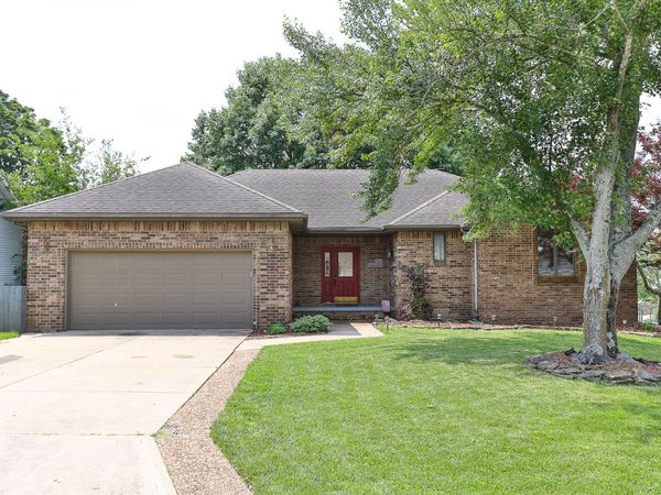 714 W Wasson Drive , Nixa, MO 65714