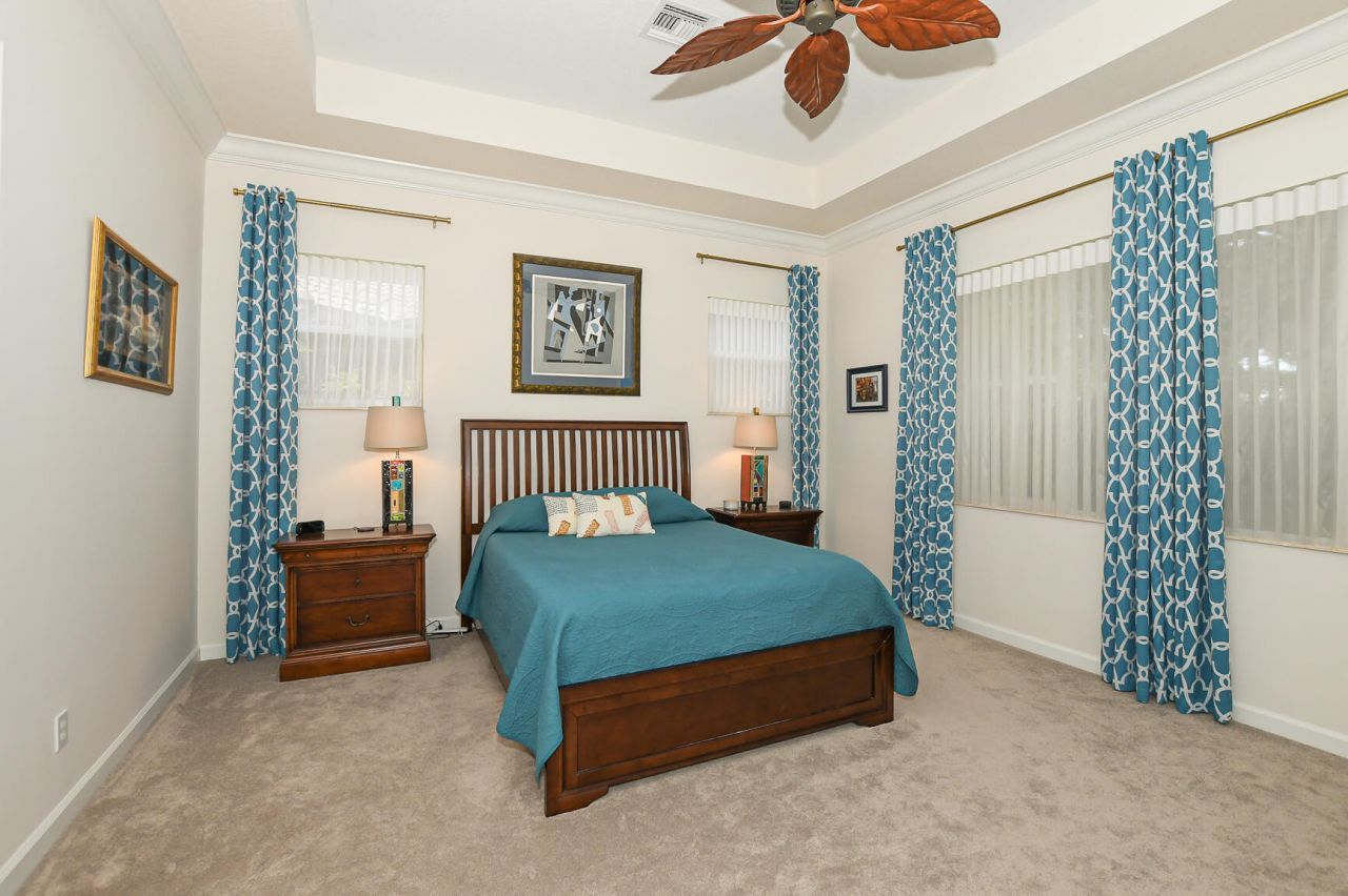 7600 Greenbrier Circle, Port Saint Lucie, FL 34986 Photo