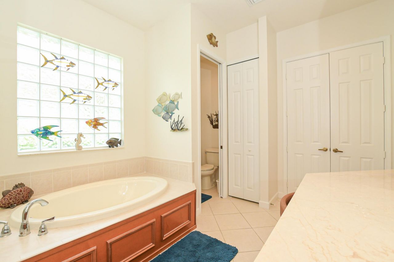 7600 Greenbrier Circle, Port Saint Lucie, FL 34986 Photo
